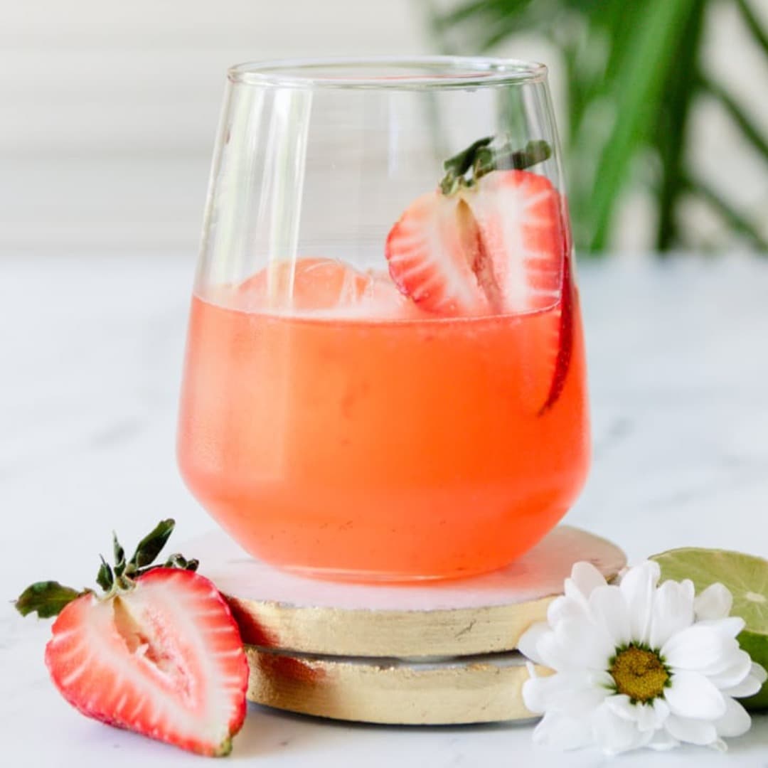 Strawberry Rum Smash
